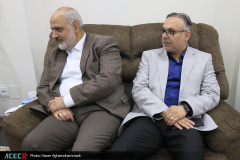 بازدید رئیس جهاددانشگاهی از خانه کتاب و ادبیات ایران