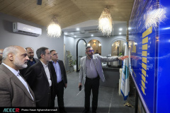 بازدید رئیس جهاددانشگاهی از خانه کتاب و ادبیات ایران