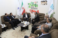 بازدید رئیس جهاددانشگاهی از خانه کتاب و ادبیات ایران