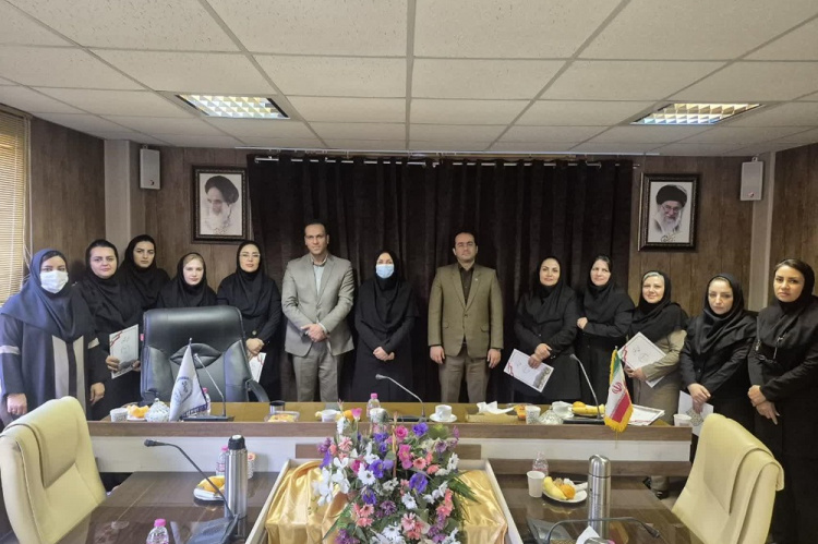 قدردانی از نقش بانوان در جهاددانشگاهی کردستان